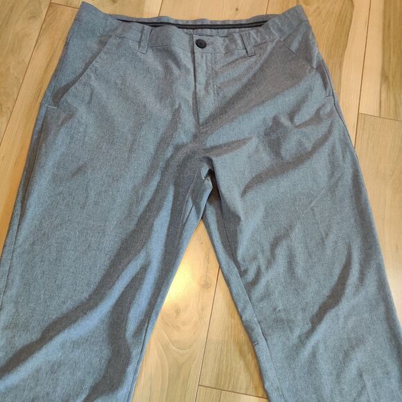 Oakley Golf Pants Men TAG 36x34 (34X33) Gray Wicking Performance Stretch - Picture 3 of 16